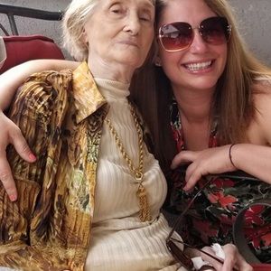 Meet your Posher, Tiffany